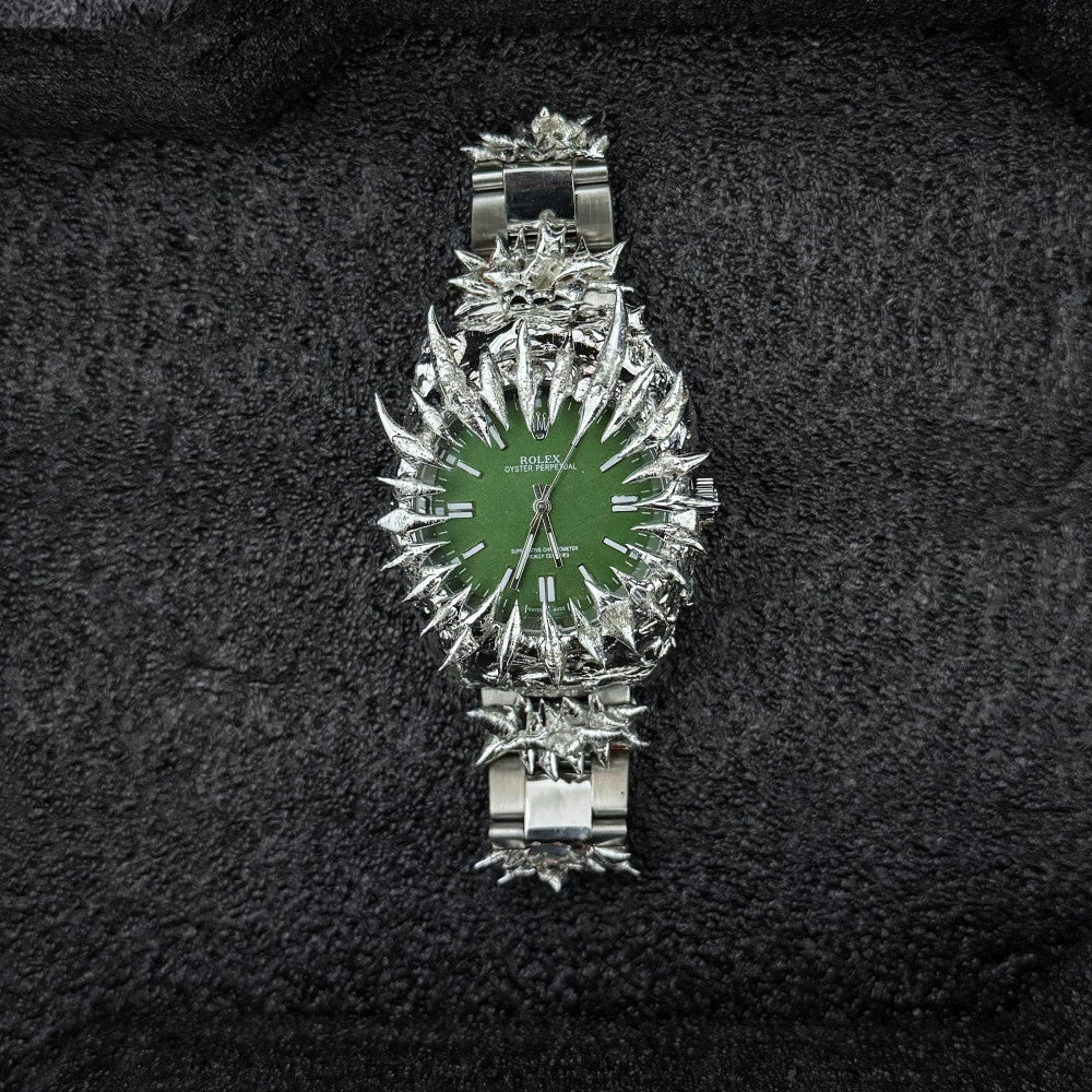 Original handmade European and American irregular green water monster dragon scale pointed tin plated watch light luxury niche design heavy industry trend image 1