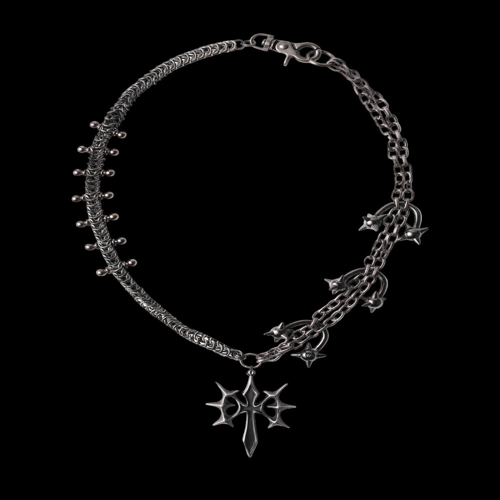 LOVEISWAR DarkVane Necklace