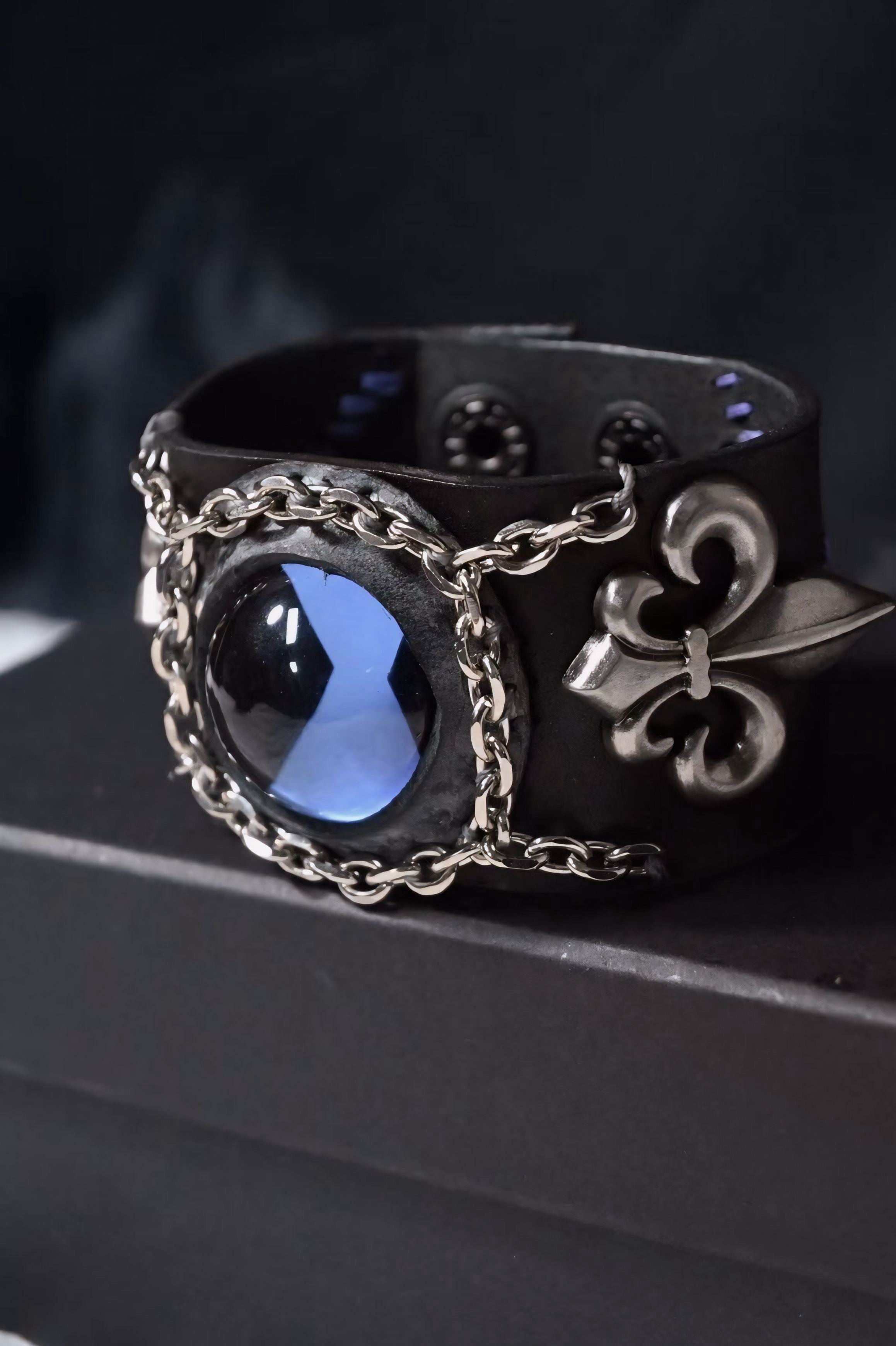 Benzarro's Zombitrix Bracelet (Exclusive)