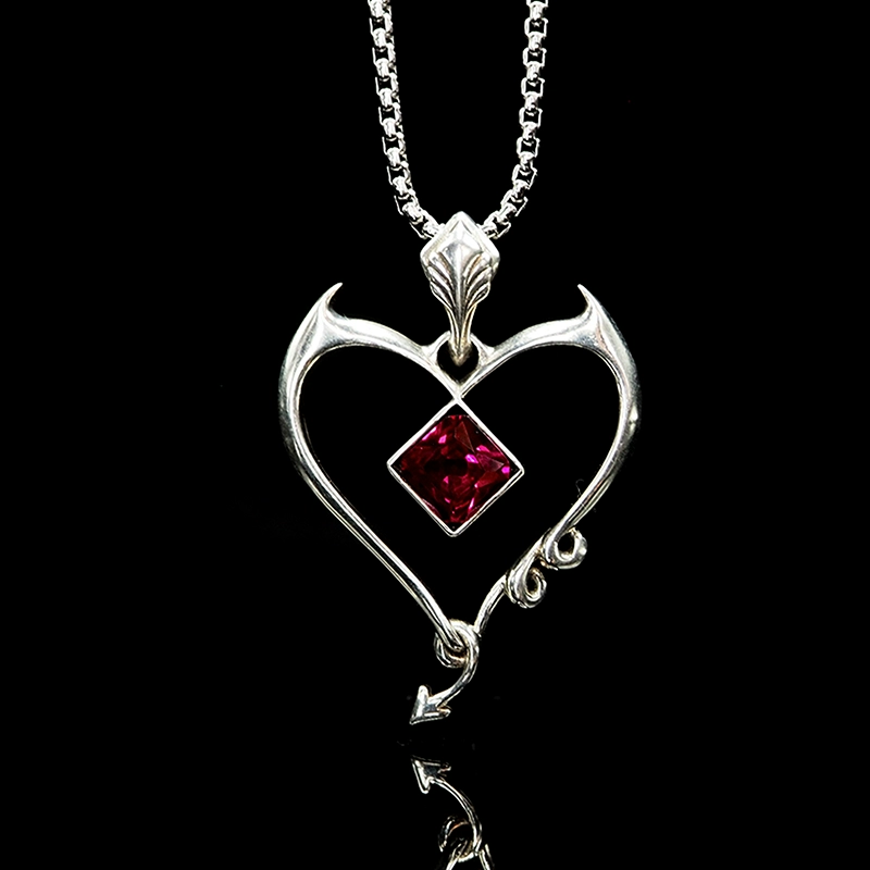 Nocturne Studio VenomHeart Necklace