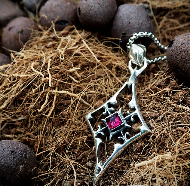 Nocturne Studio Bloodline Relic Necklace