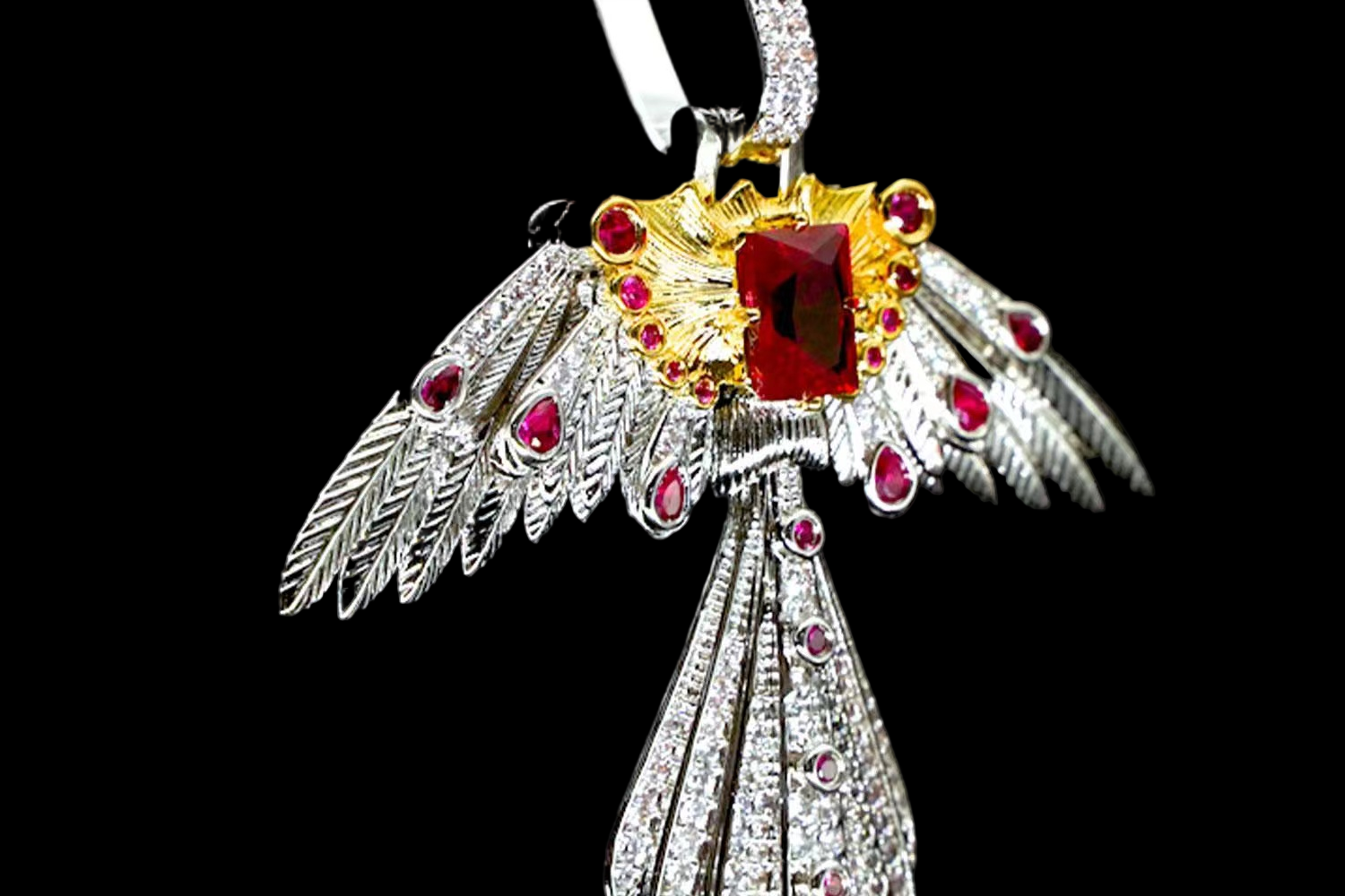 WIC CrimsonFlight Necklace