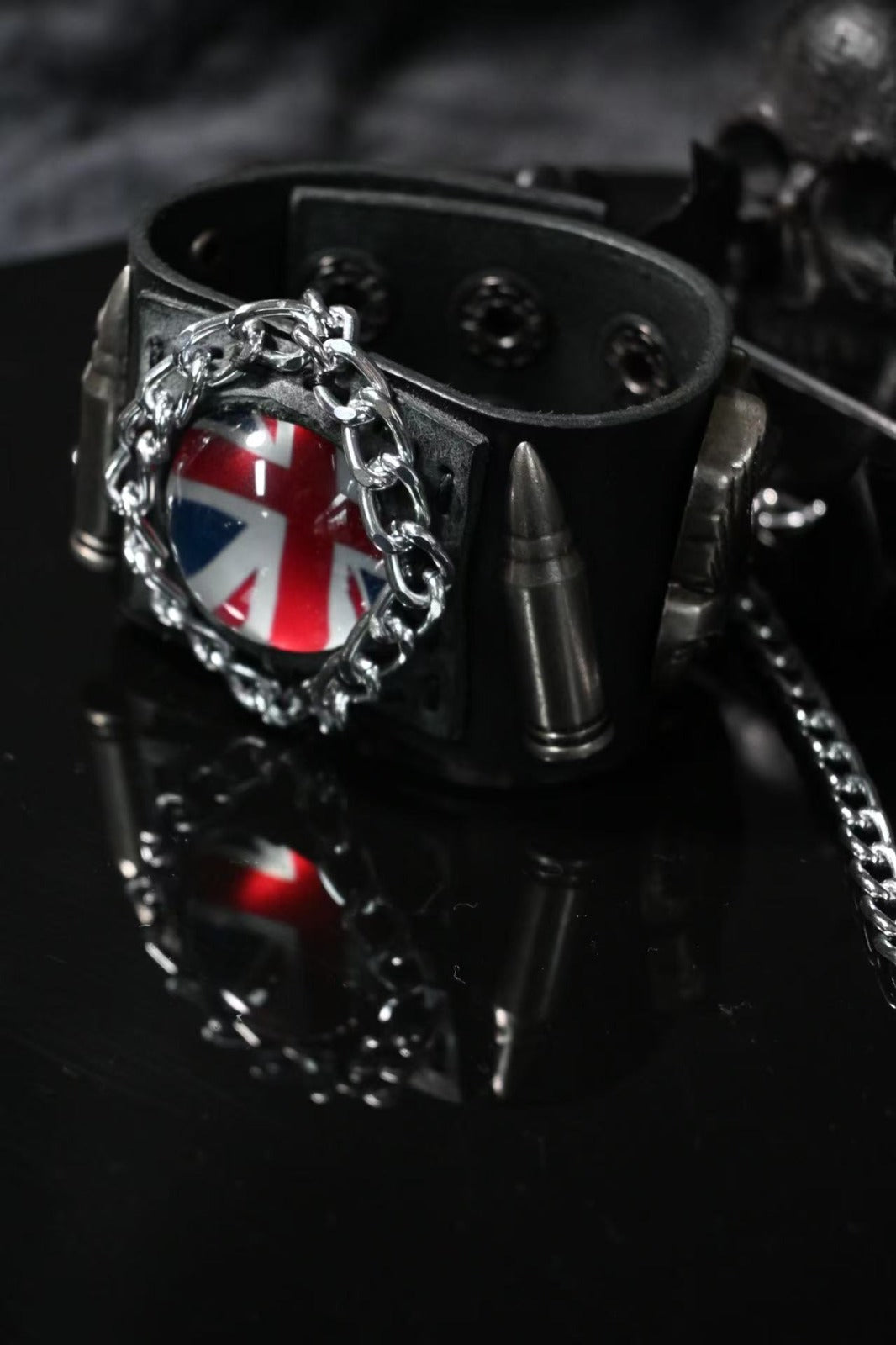 UK Flag Illusion Bracelet