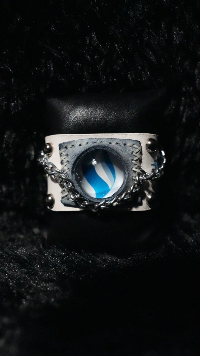 Absol Mega stone Bracelet - Dekayed