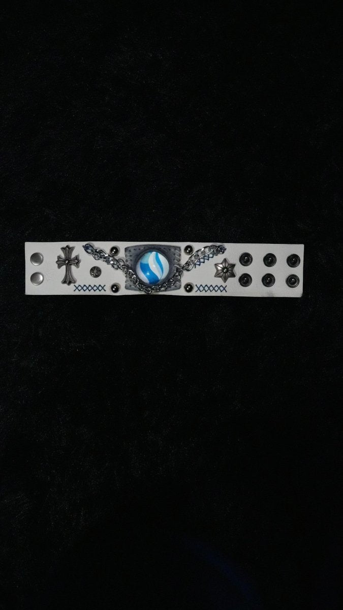 Absol Mega stone Bracelet - Dekayed