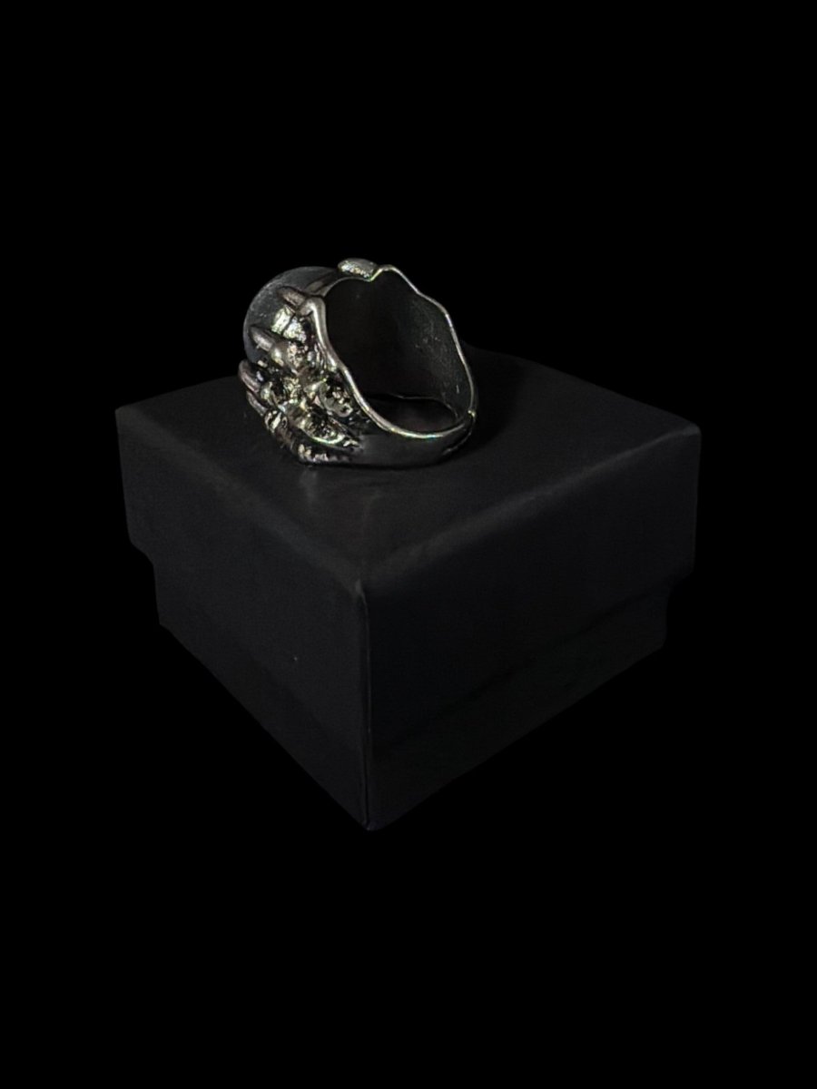 Absol Megastone Ring - Dekayed