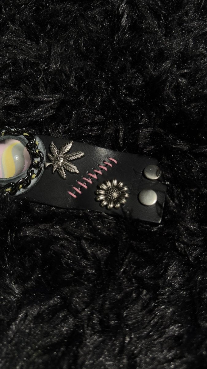 Banette Mega stone Bracelet - Dekayed