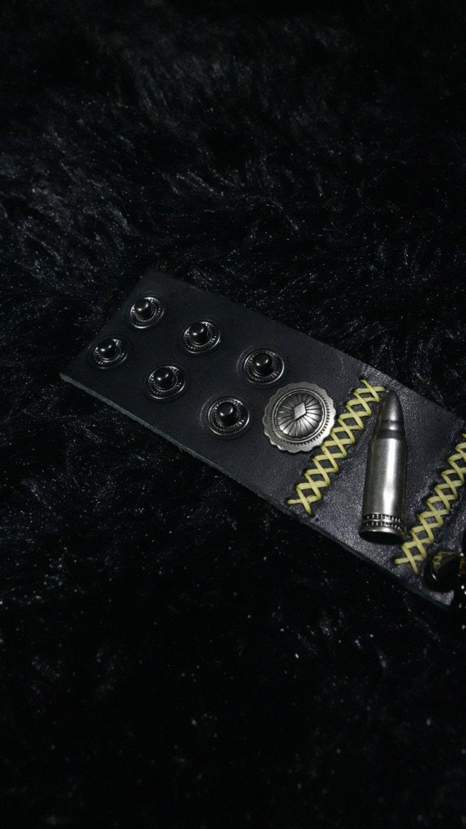 Beedrill Mega stone Bracelet - Dekayed