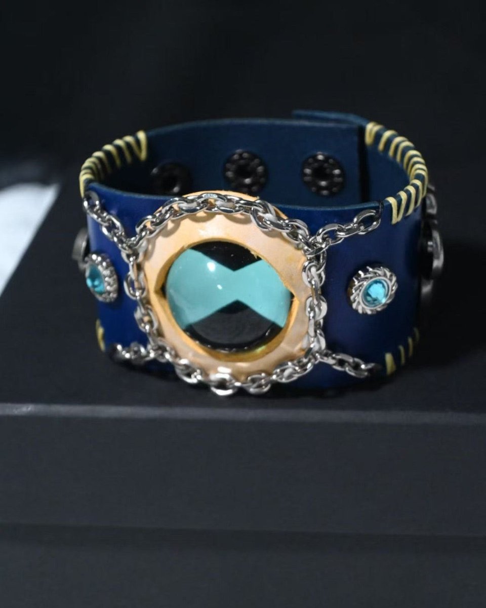 Ben 23 Omnitrix Bracelet (Exclusive) - Dekayed