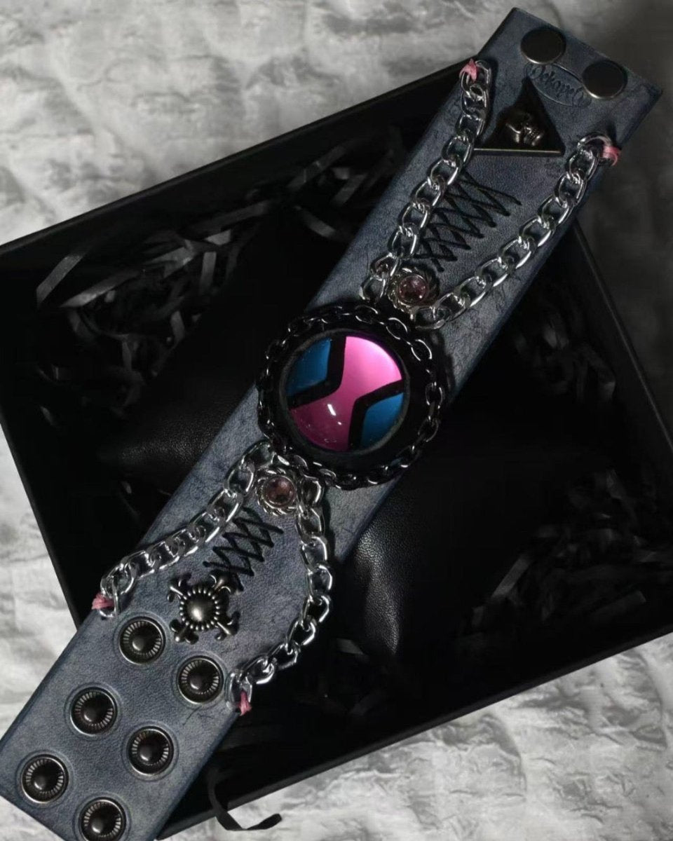 Ben Gwen 10 Omnitrix Bracelet (Exclusive) - Dekayed