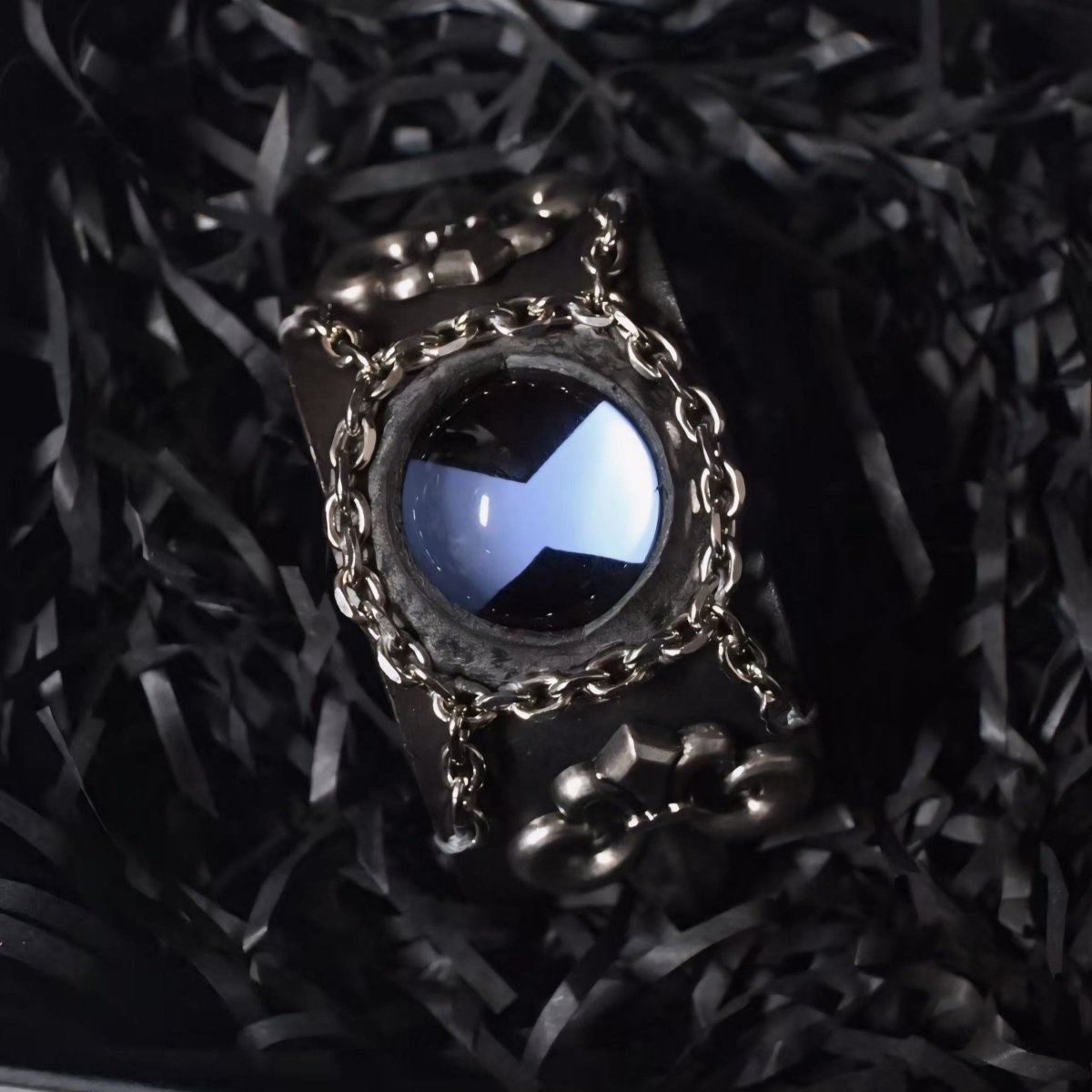 Benzarro's Zombitrix Bracelet (Exclusive) - Dekayed