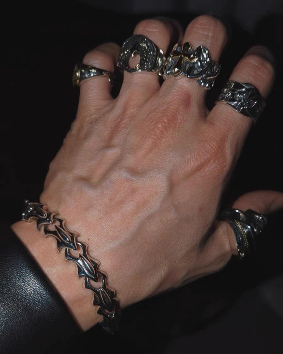 Chrome Dragon Spine Bracelet - Dekayed
