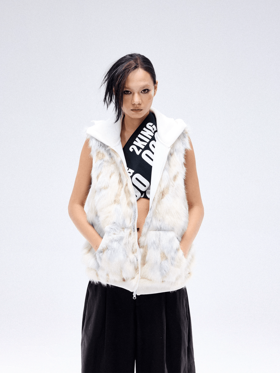 Fantasy Series White Fur Vest - Dekayed