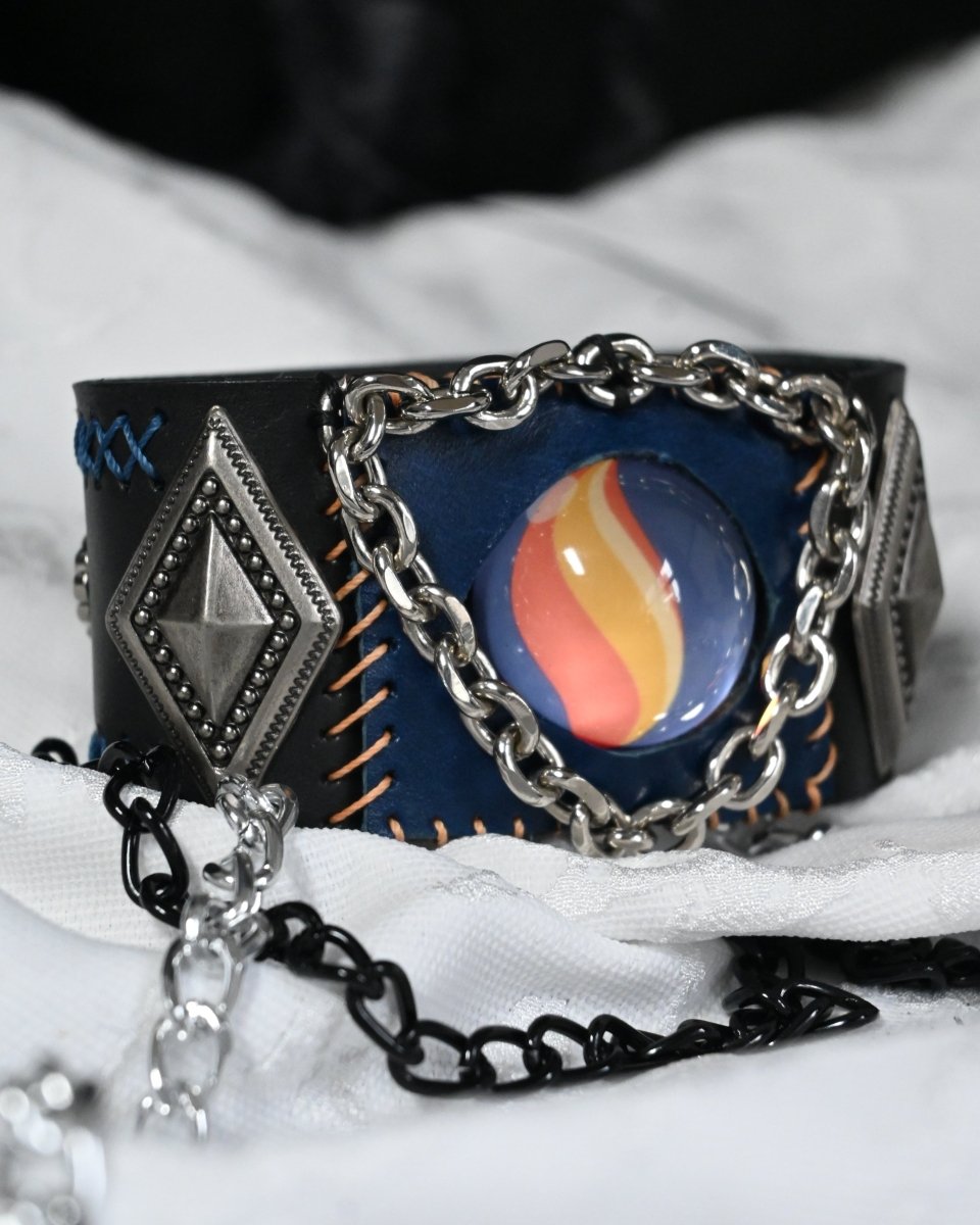 Garchomp Mega stone Bracelet - Dekayed