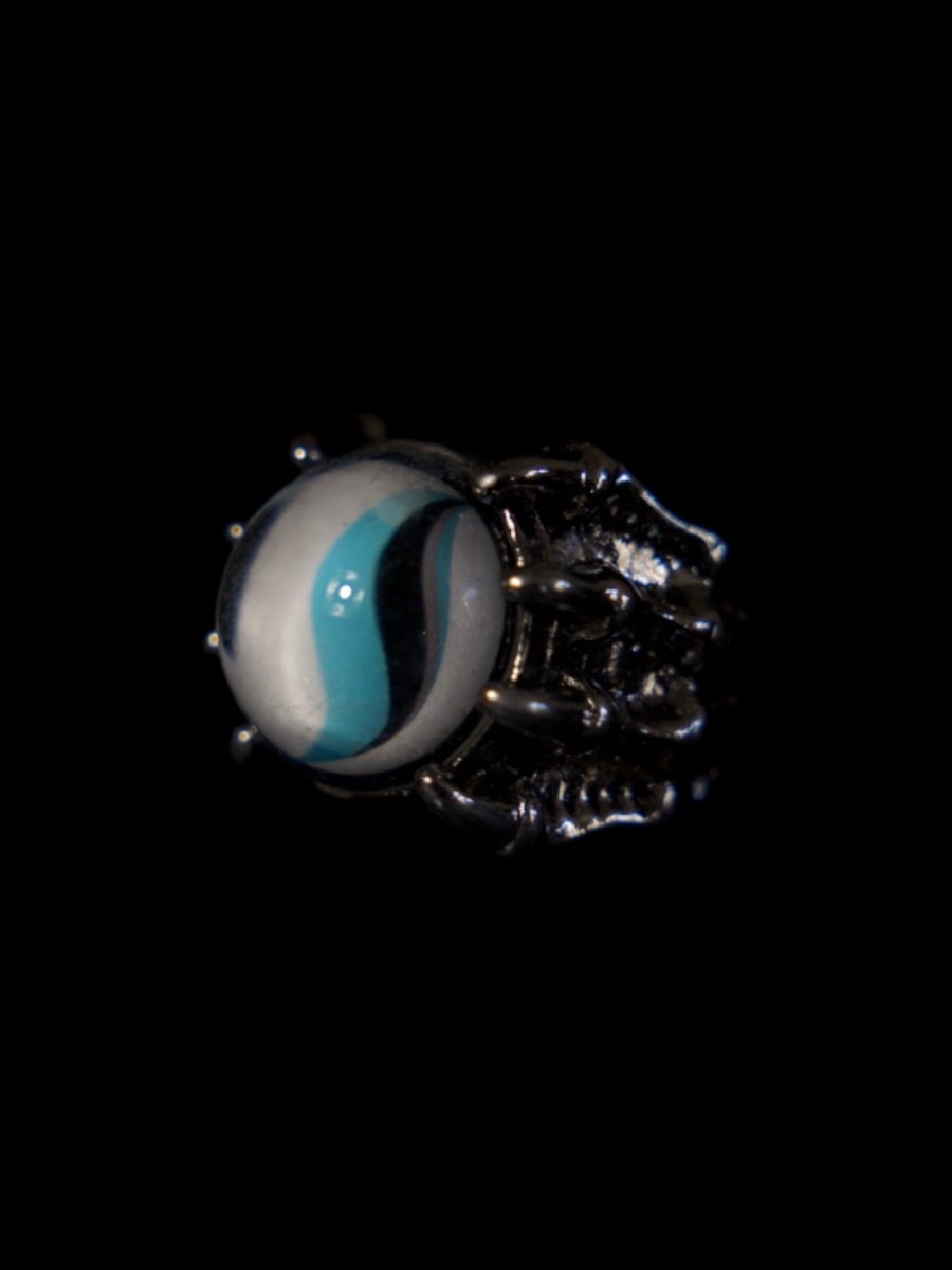 Glalie Megastone Ring - Dekayed