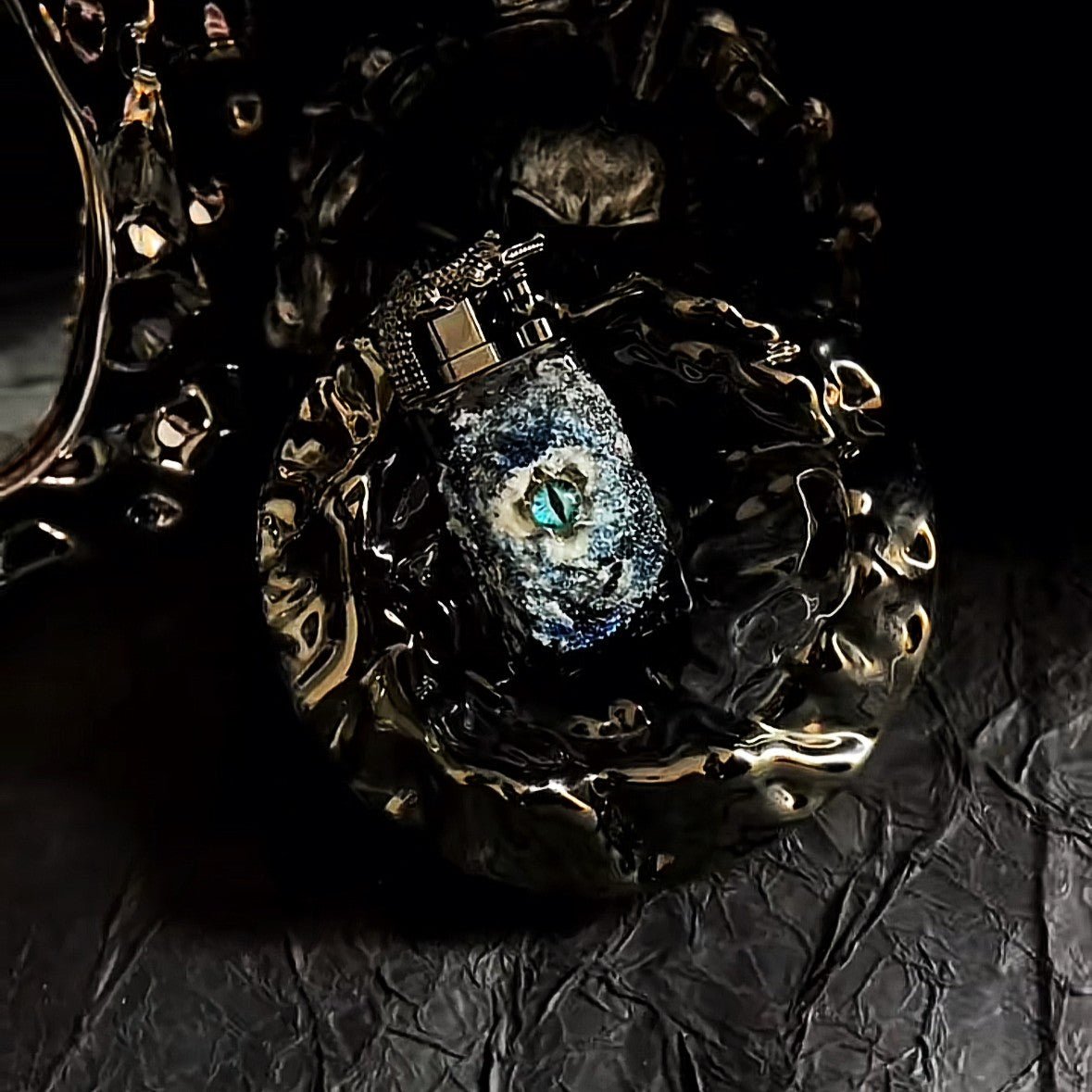 Lumi Plume Lighter - Dekayed