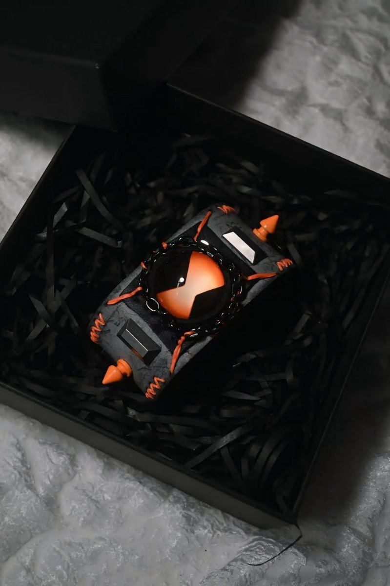 Mad Ben Omnitrix Bracelet (Exclusive) - Dekayed