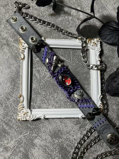 Make Your Own illusion Bracelet/Belt - Dekayed