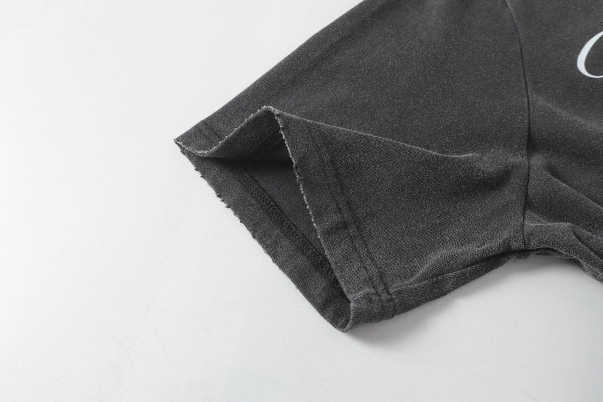 Monochrome Muse Tee - Dekayed