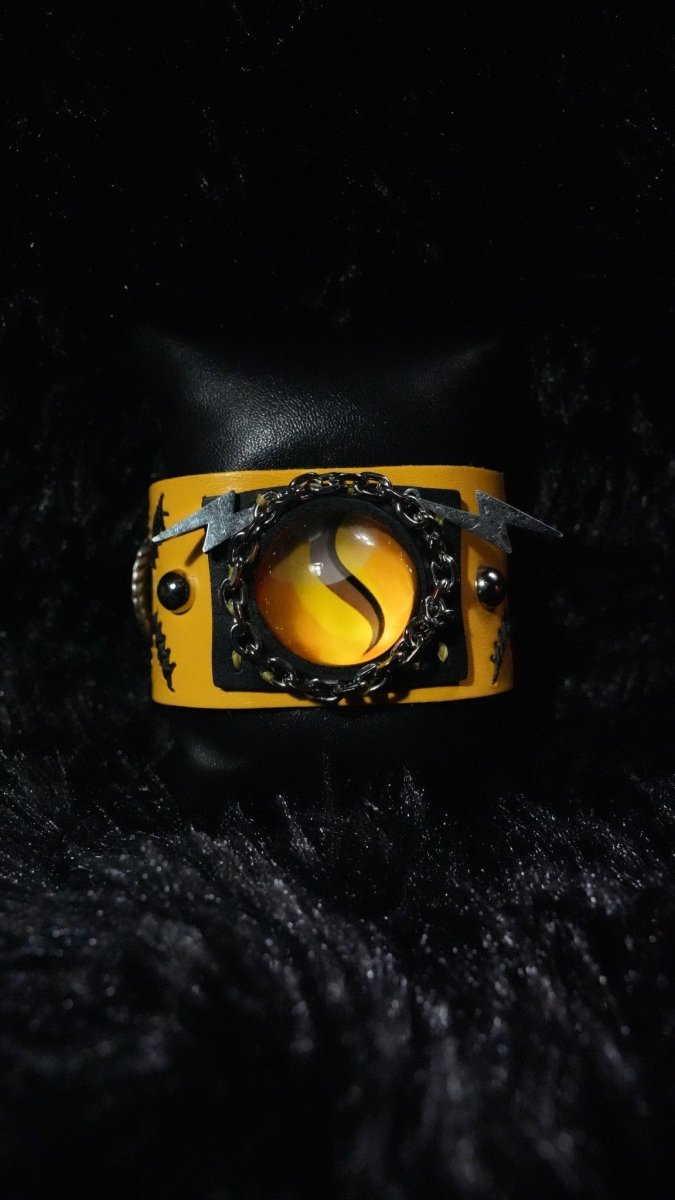 Raichu Y Mega Stone Bracelet - Dekayed