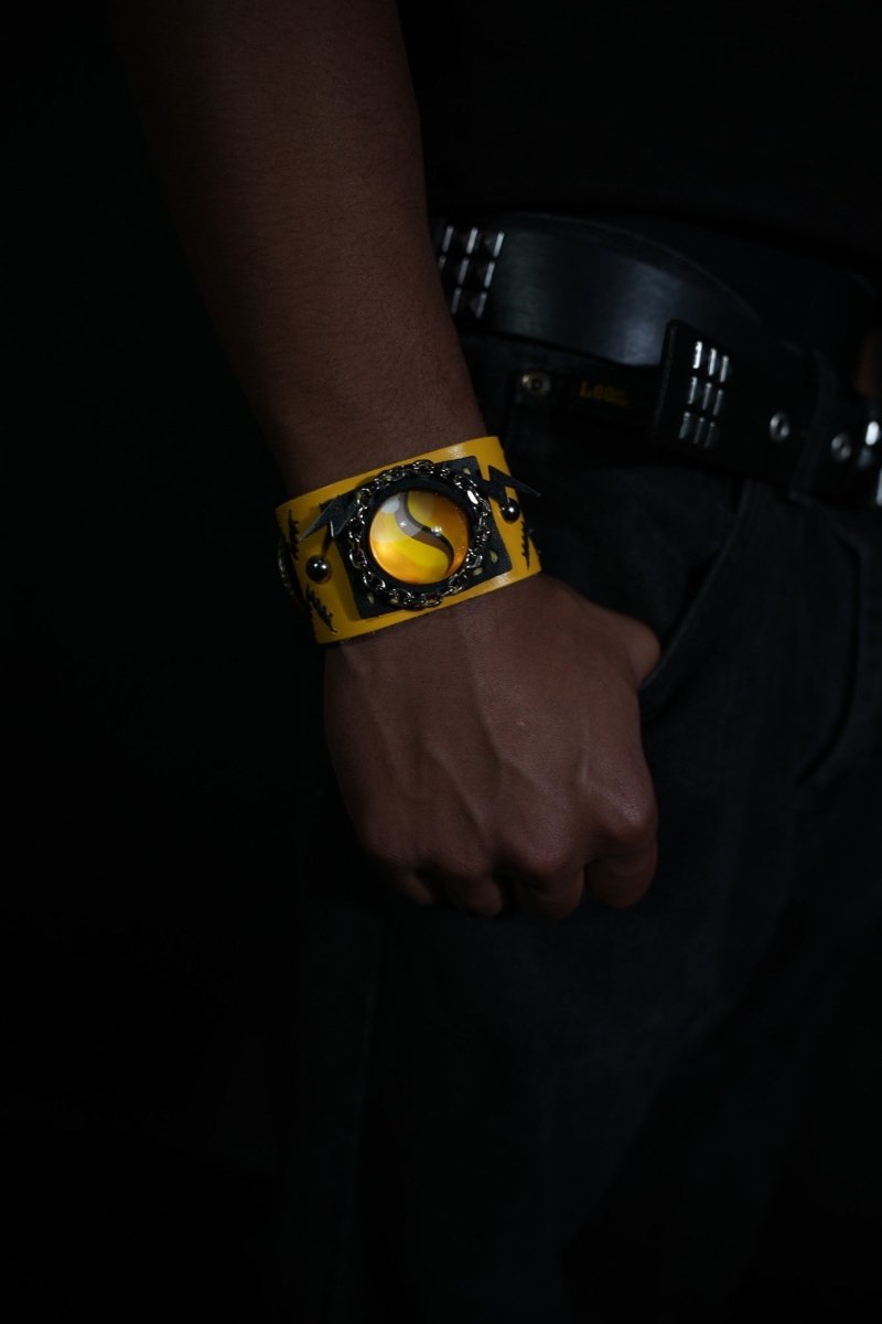 Raichu Y Mega Stone Bracelet - Dekayed