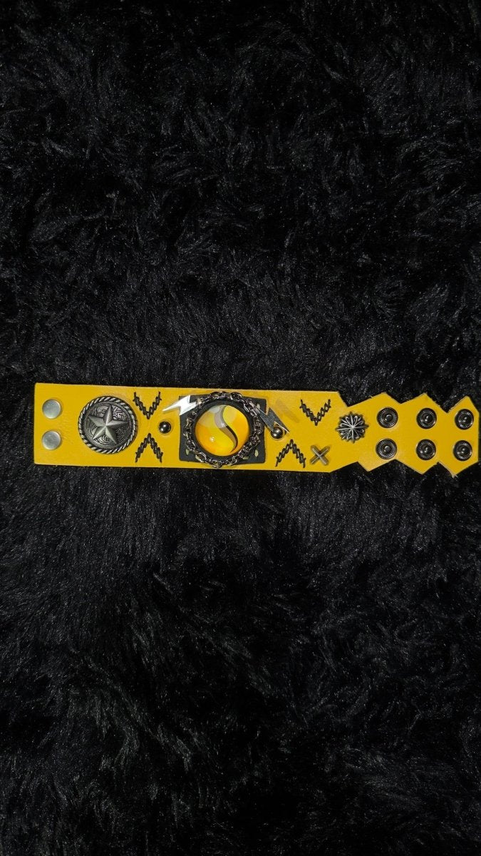 Raichu Y Mega Stone Bracelet - Dekayed