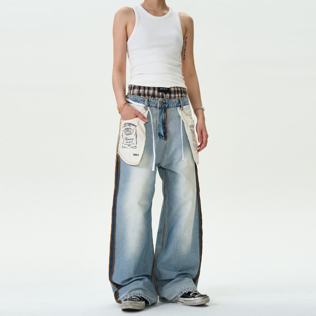Reverse Design Loose Baggy Jeans - Dekayed