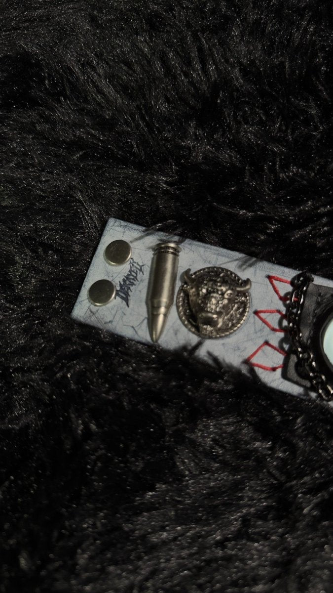 Swampert Mega Stone Bracelet - Dekayed