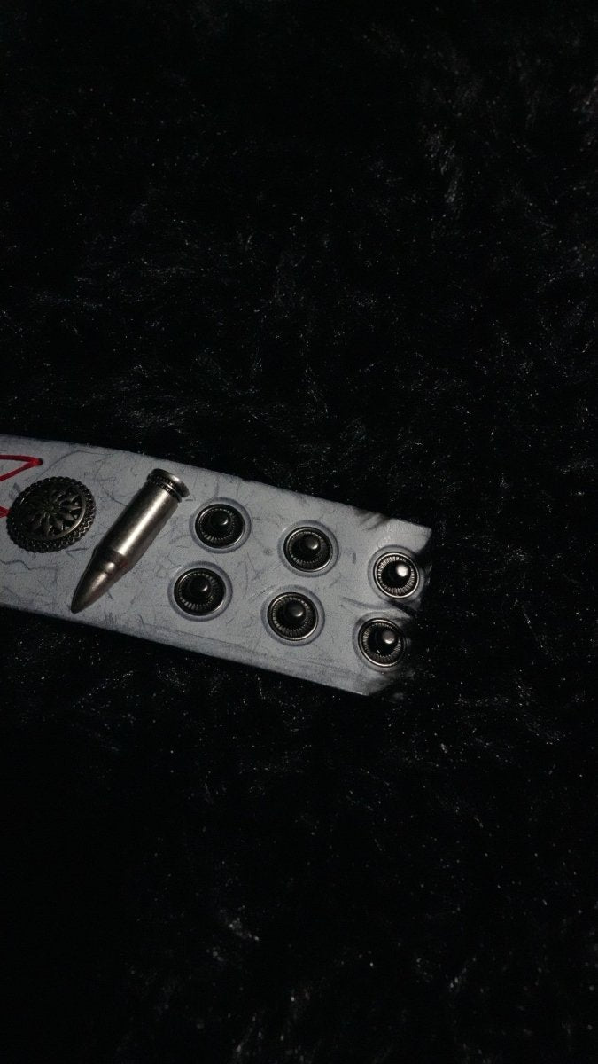 Swampert Mega Stone Bracelet - Dekayed