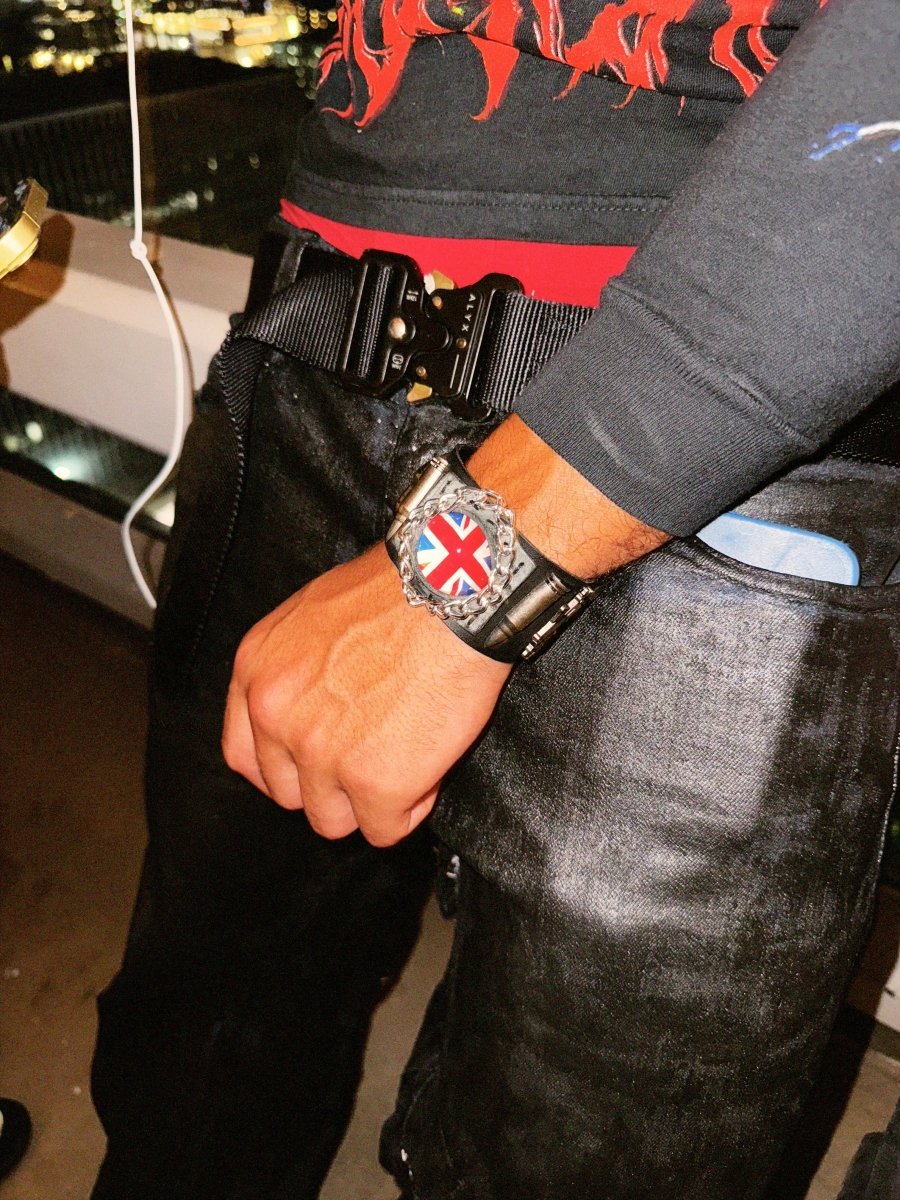 UK Flag Illusion Bracelet - Dekayed