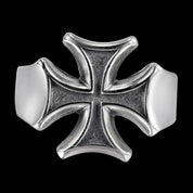 Vampire Cross Ring - Dekayed