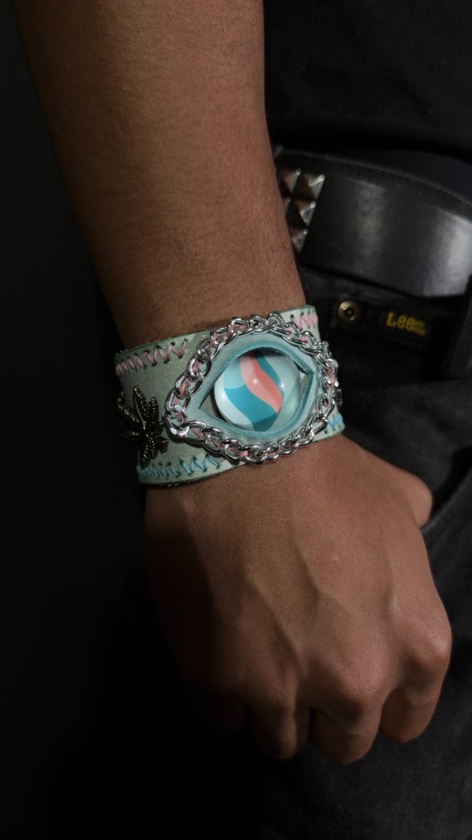 Venusaur Mega stone Bracelet - Dekayed
