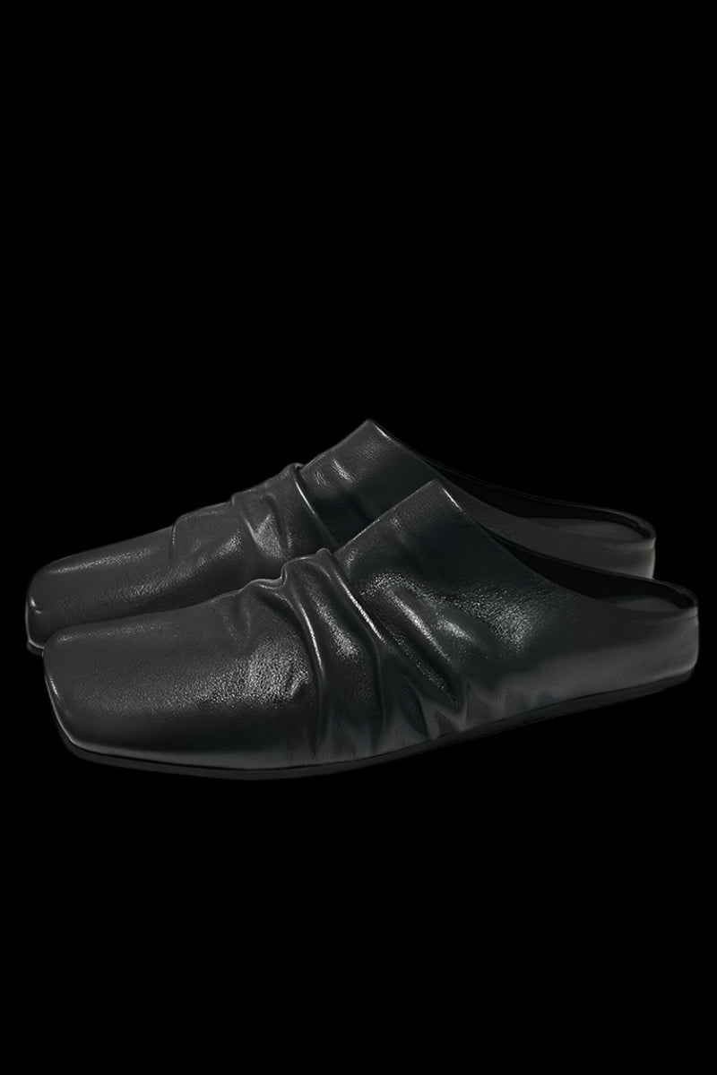 Wrinkled Leather Slippers - Dekayed