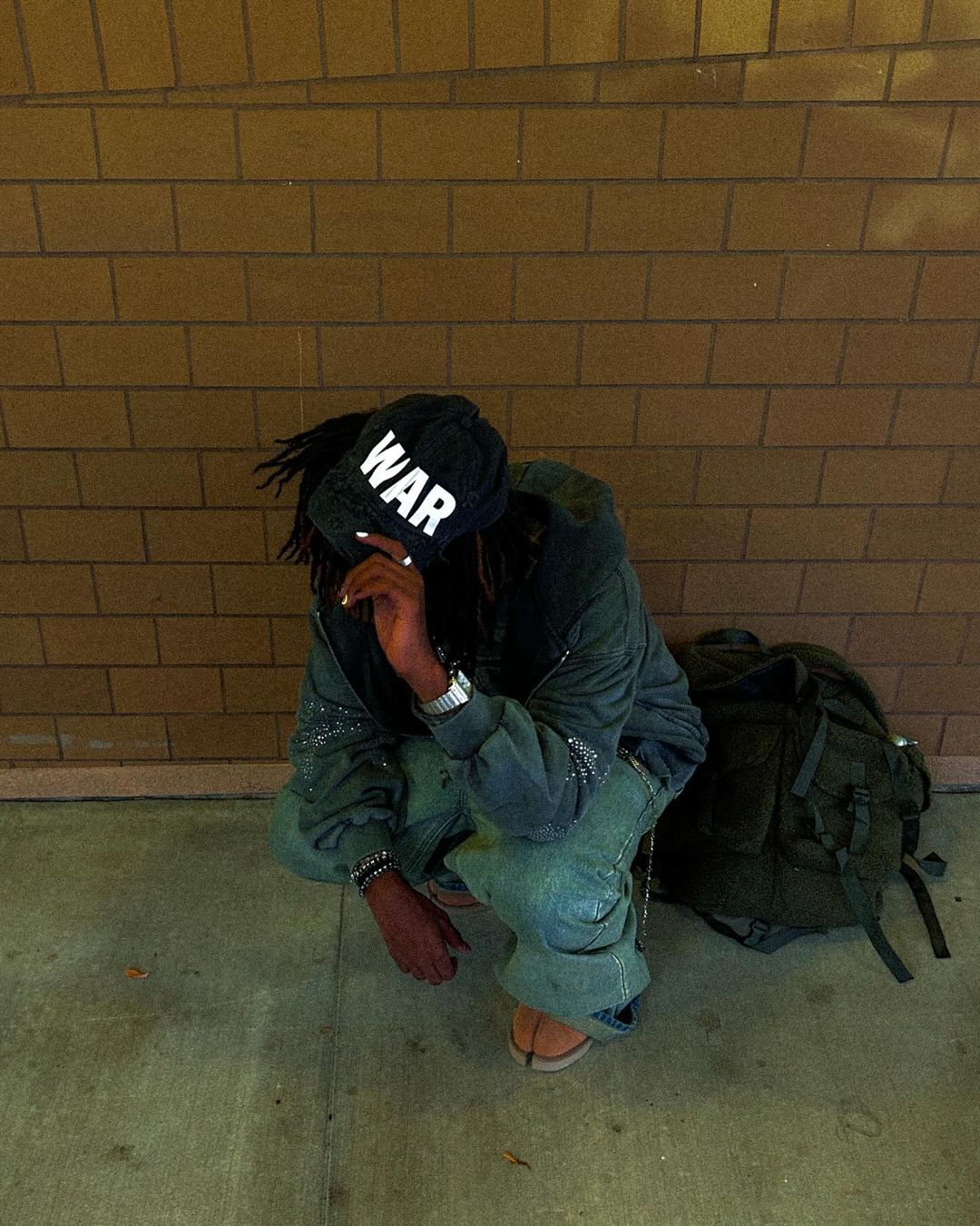 How to Get a Y2K Fashion Look: Key Pieces and Styling Tips - Dekayed