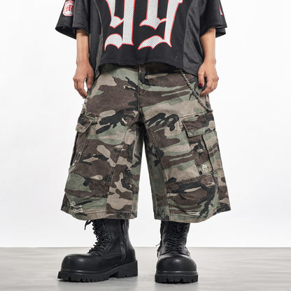 MT99 Camping Street Style Camouflage Shorts Retro Military Style Three Dimensional Ripped Multi Pocket Cropped Pants for Men image 1