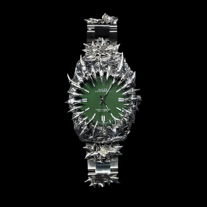 Original handmade European and American irregular green water monster dragon scale pointed tin plated watch light luxury niche design heavy industry trend image 2