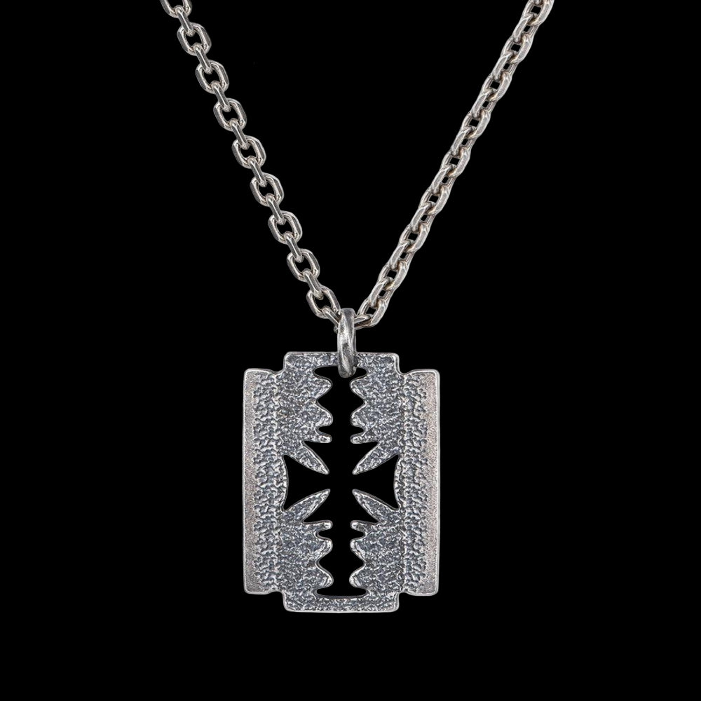 JANENG Retro Blade Necklace