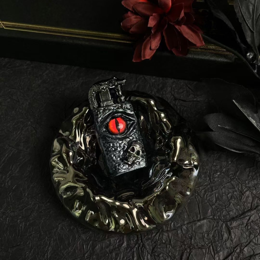 Dark Wasteland Lighter