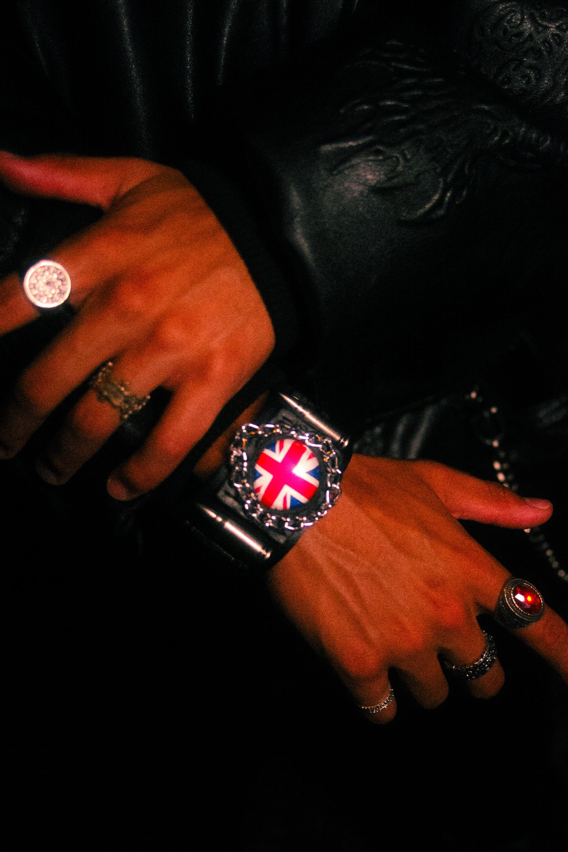 UK Flag Illusion Bracelet