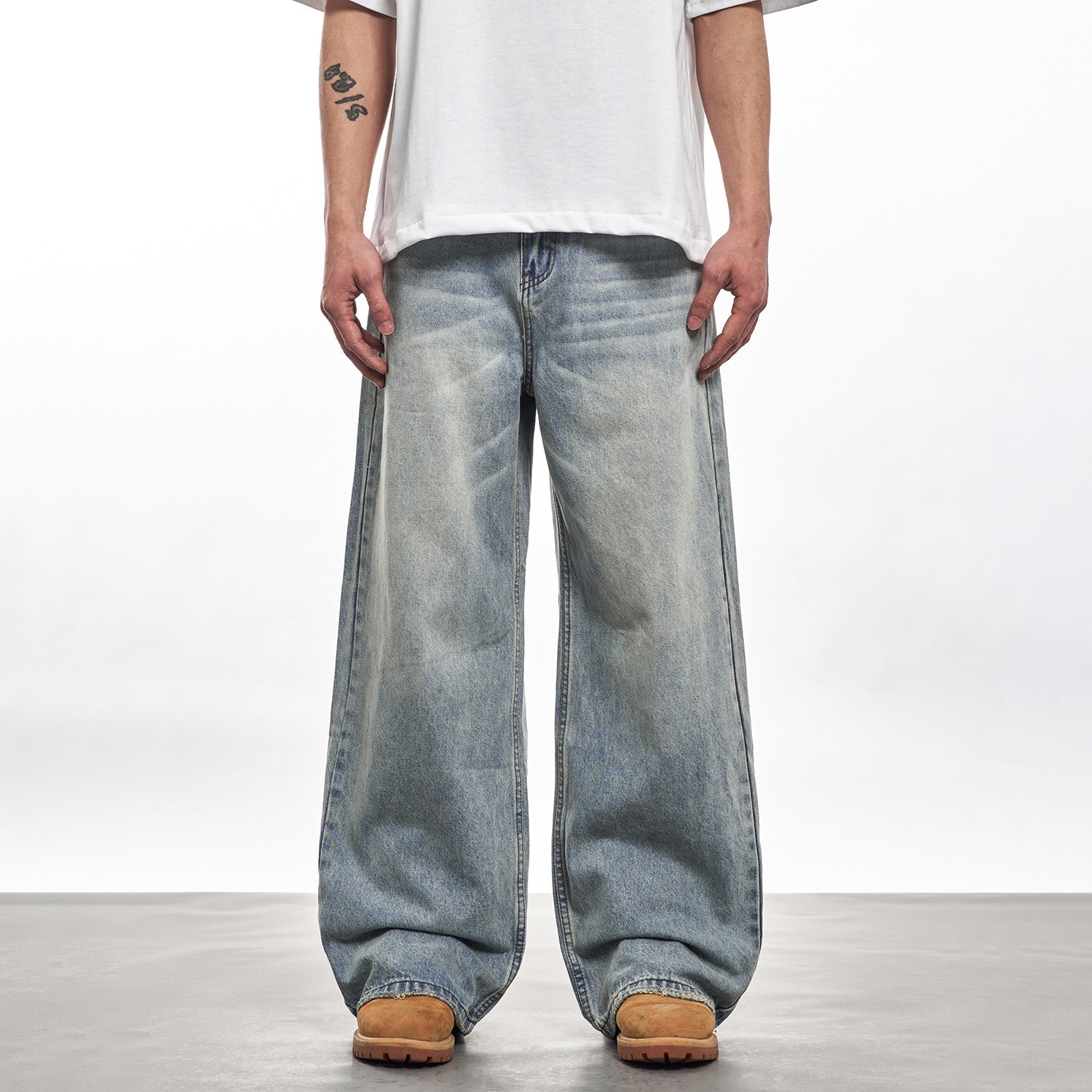 Light Blue Clean Fit Straight Baggy Jeans