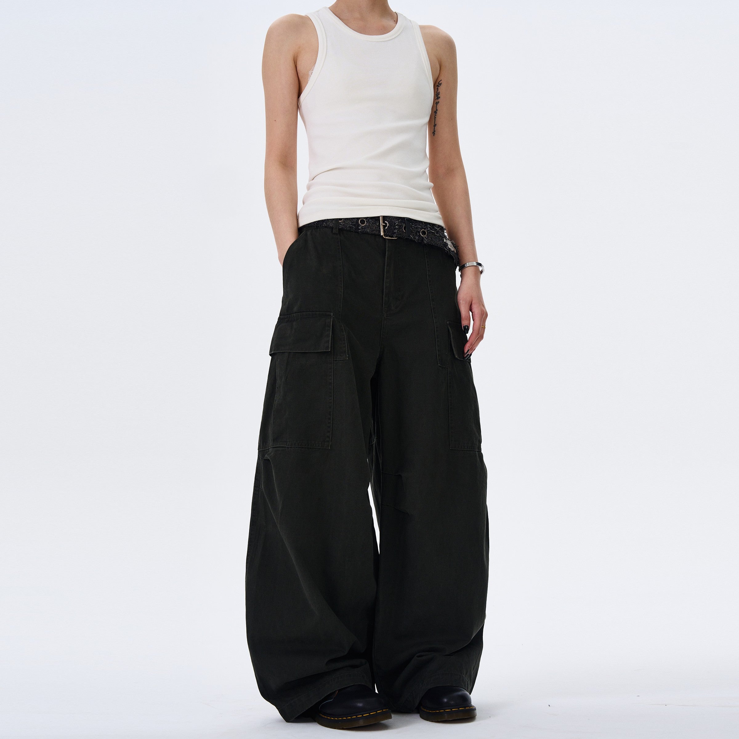 Street Style Multi Pocket Loose Baggy Jeans