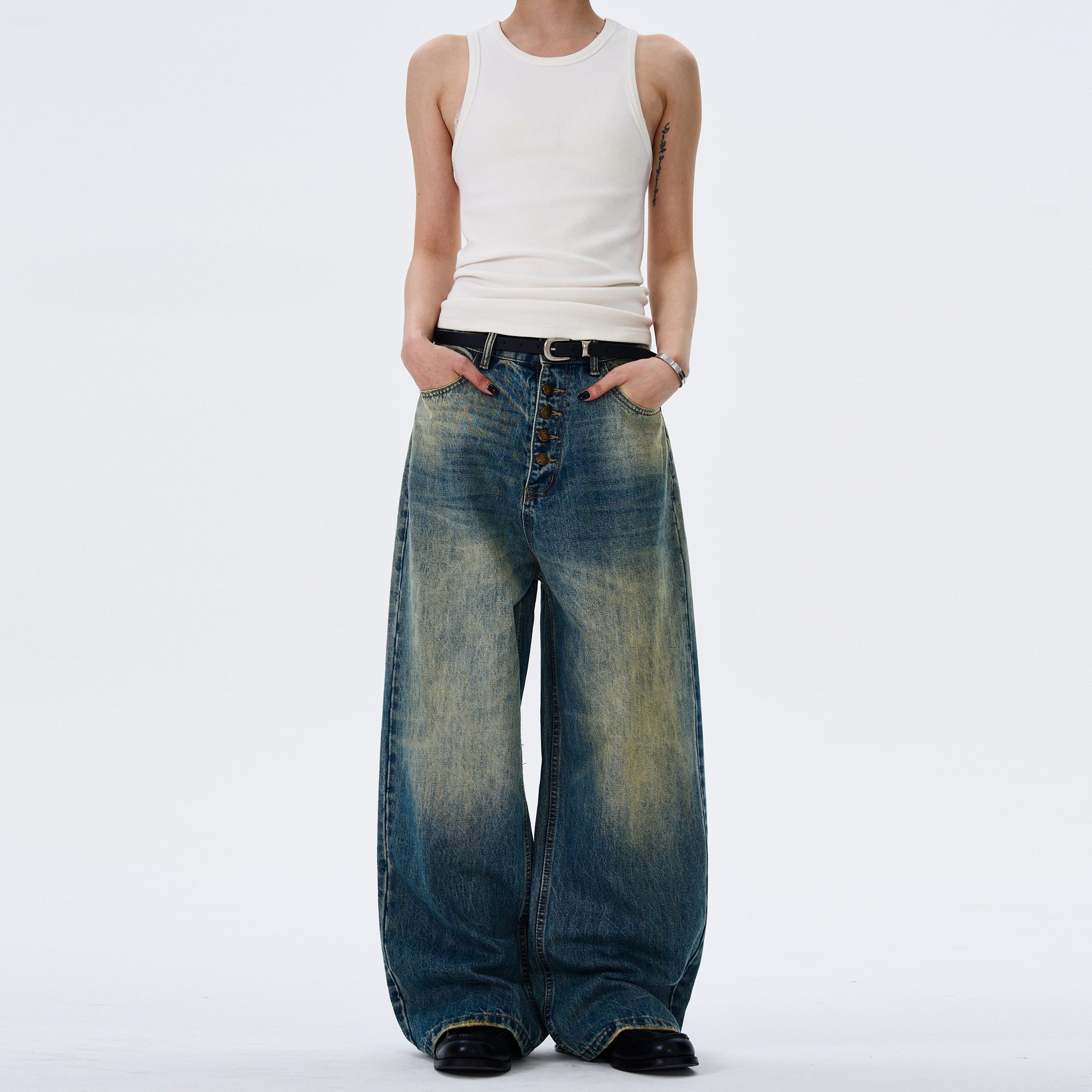 Retro Button-Down Design Baggy Jeans