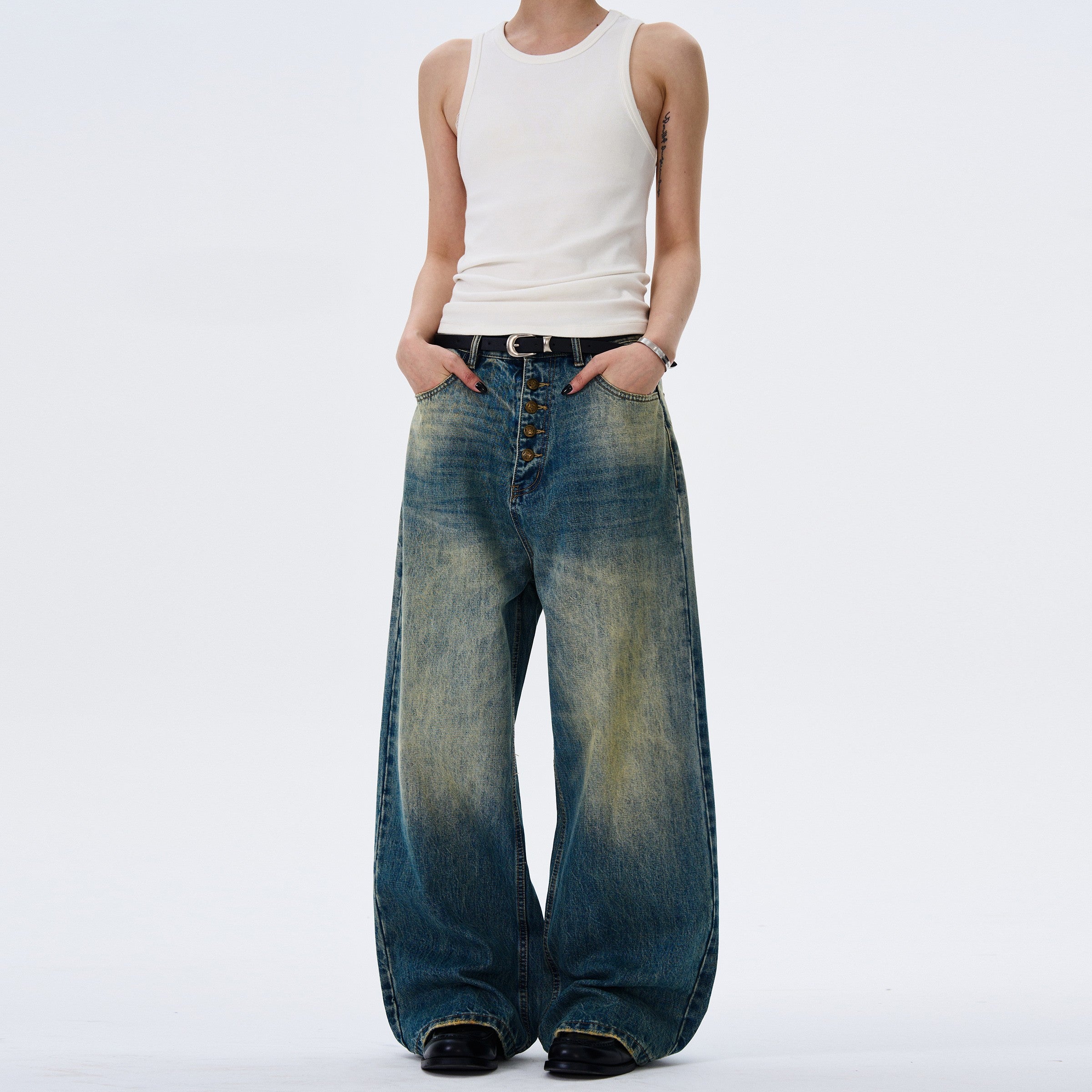 Retro Button-Down Design Baggy Jeans