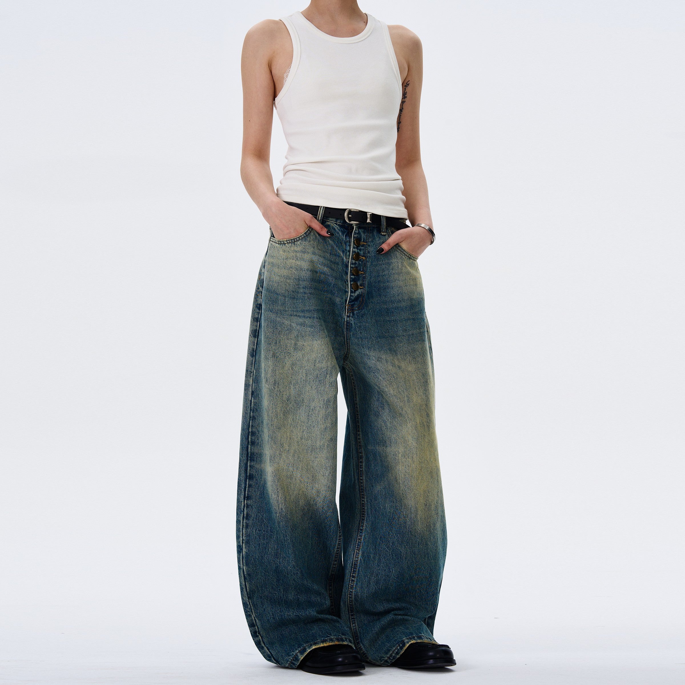 Retro Button-Down Design Baggy Jeans