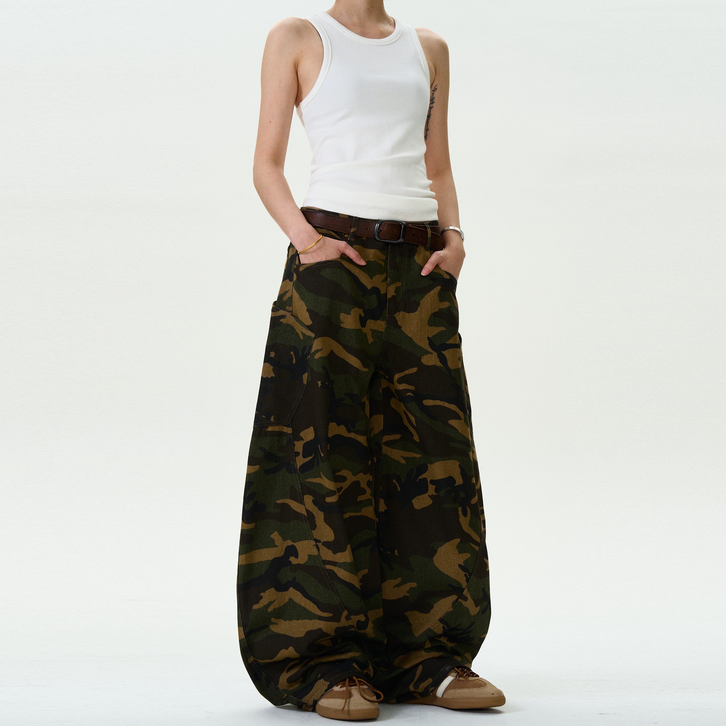 Retro Camouflage Machete Baggy Jeans