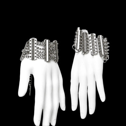 Spine Clink Cuff Bracelet
