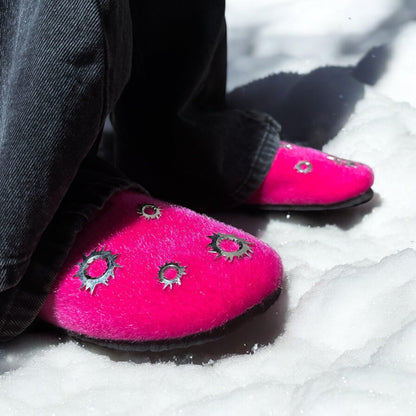 Mohair Steel Bullet Clogs