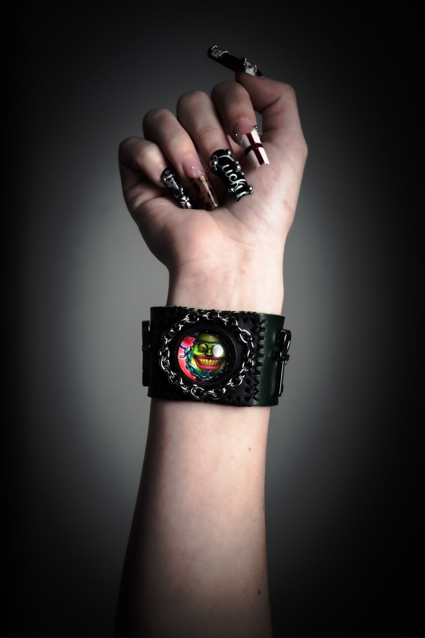 Pot Of Greed Bracelet-5