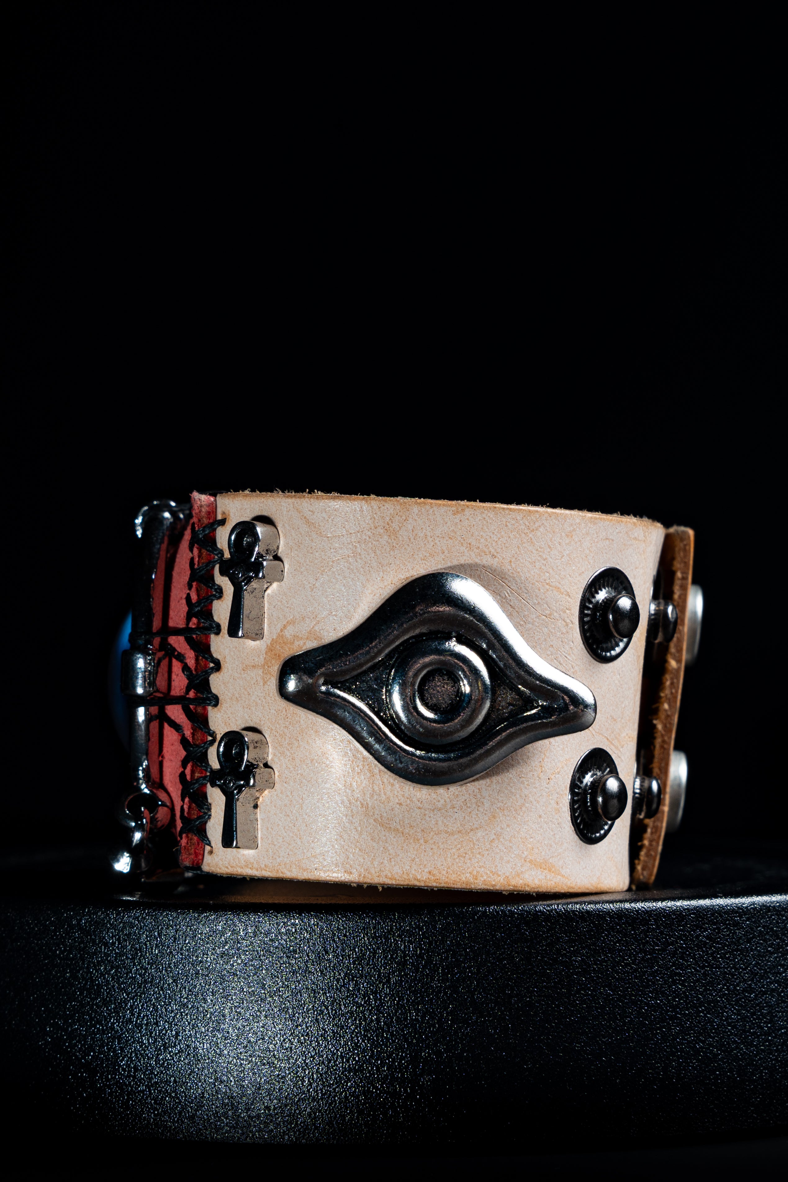 Blue Eyes White Dragon Bracelet-4