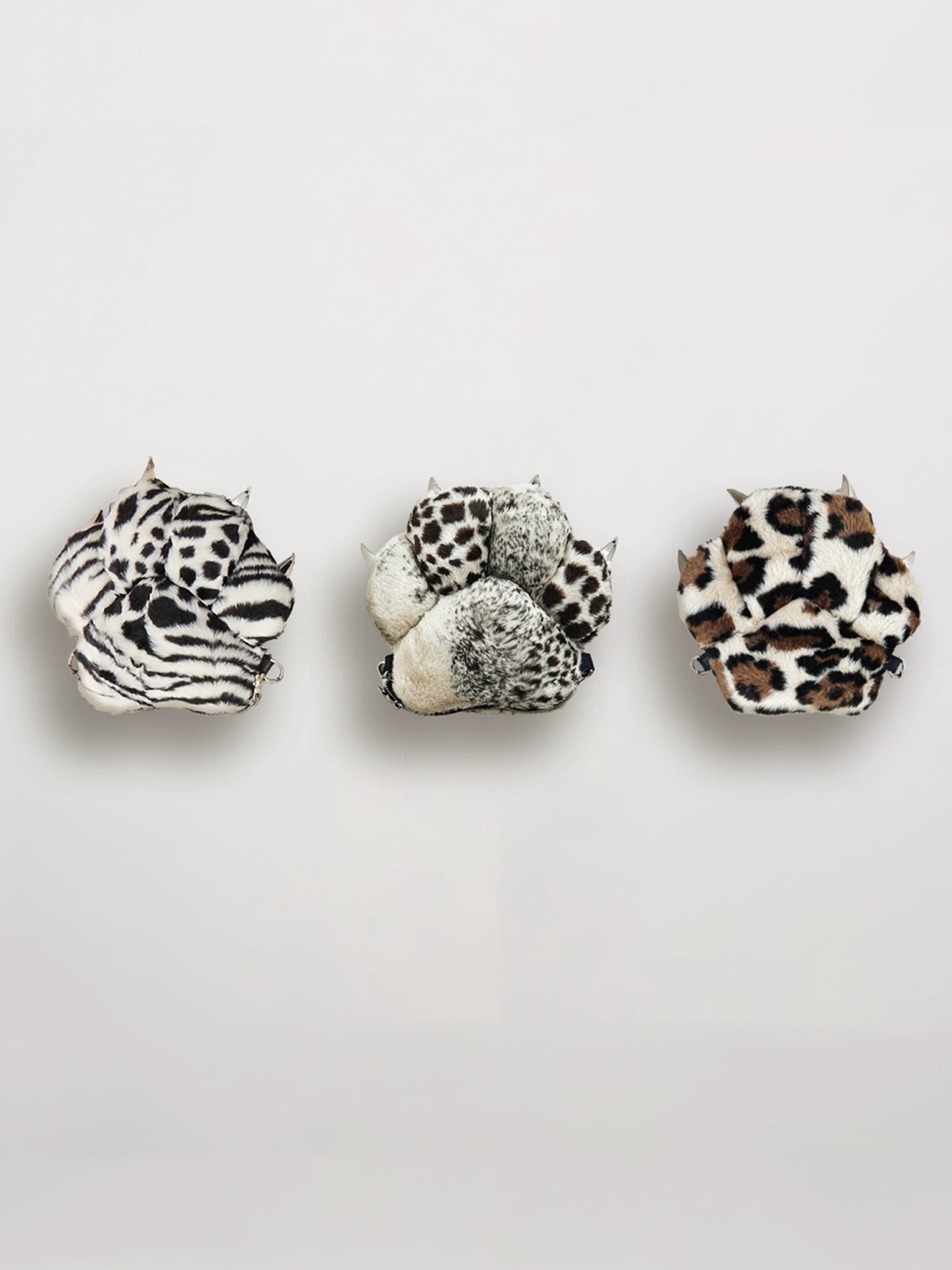 DND4DES Leopard Print Bear Claw Bag